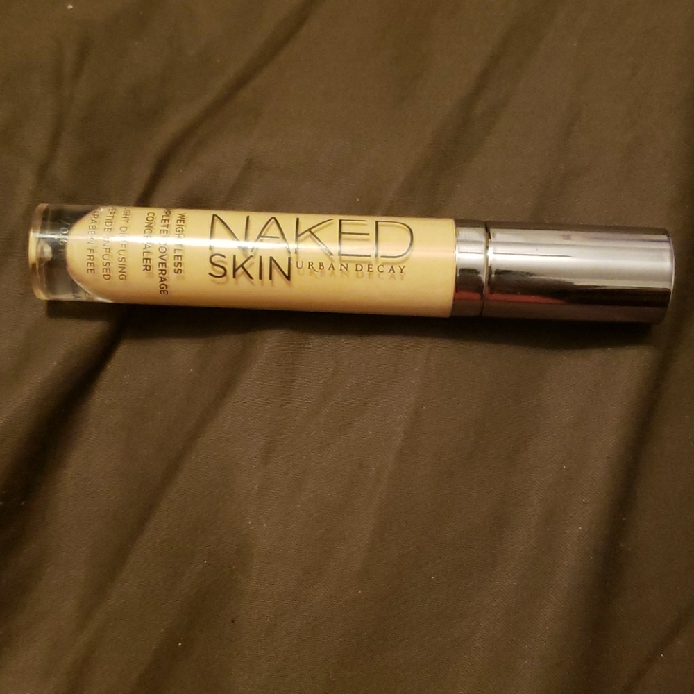 "Naked Skin" Urban Decay Concealer